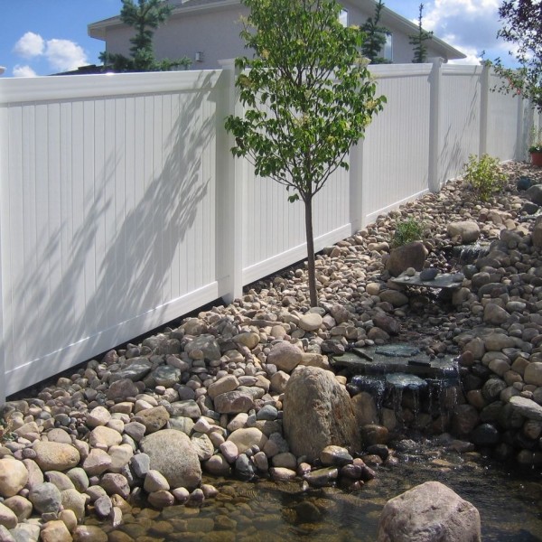 Privacy Vinyl Fencing