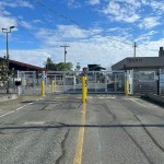 FoldSmart Bi Folding Speedgate | Center Catch Column, 280 Rampart Welded Wire Infill, Powder Coated White
